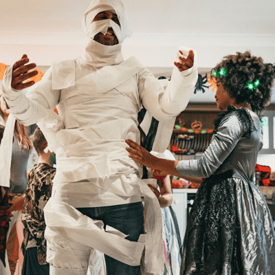 7 Old-School Halloween Party Games Kids Will Actually Play