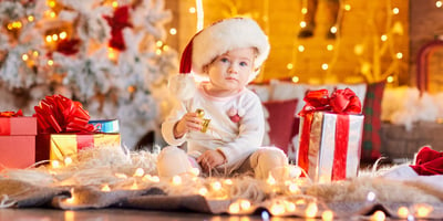 7 Ways to Make Your Baby’s First Christmas Merry and Bright 