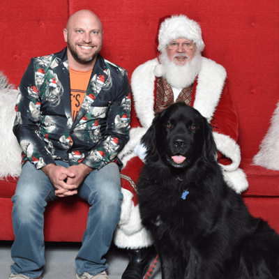 How to Prepare Your Pet for Santa Photos: Tips for a Fun and Festive Pet Photo Session