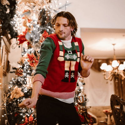 25 Modern Christmas Songs to Put You in the Holiday Spirit