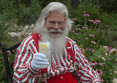 5 Christmas in July Drinks for the Whole Family to Try!